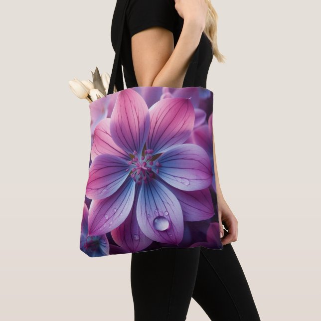 Blumenrosa und Lila Lilac Tasche (Von Nahem)