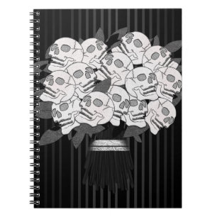 Blumenstrauß aus Totenkopfrosen Schwarz & Weiß Got Notizblock