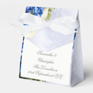 Blumenstrauß mit weißer Blume Geschenkschachtel