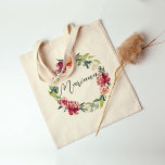Blumenstrauß Personalisiert Bridesmaid Tragetasche<br><div class="desc">Burgund und rostig pfirsichfarbene Aquarellfloralen mit bearbeitbarem Text. Ideal für einen Freund,  sich selbst oder eine Brautjungfrau.</div>