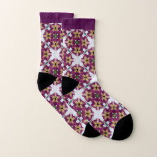 Blumensträuße der lila und gelben Petunien Socken