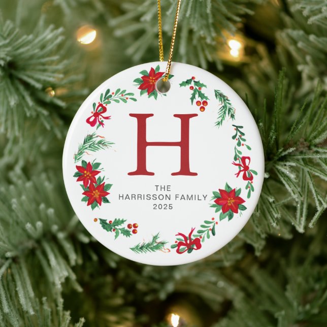 Blumenweihkranz Mit Monogramm Foto Keramik Ornament (Baum)