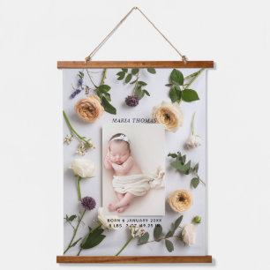 Blumige neue Baby-Name-Geburtsstatistik-Foto Wandteppich Mit Holzrahmen