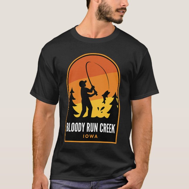 Bluody Run Creek Iowa Fischen T-Shirt (Vorderseite)