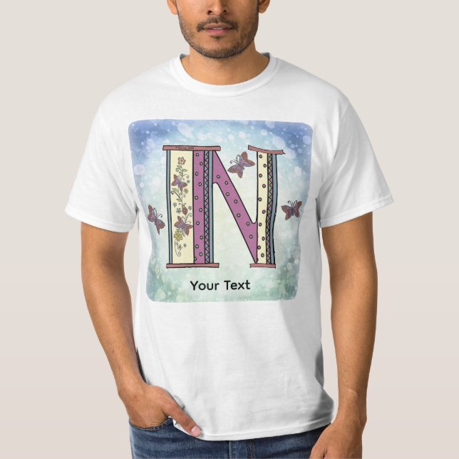Bluse mit floralem Monogramm N T-Shirt (Vorderseite)