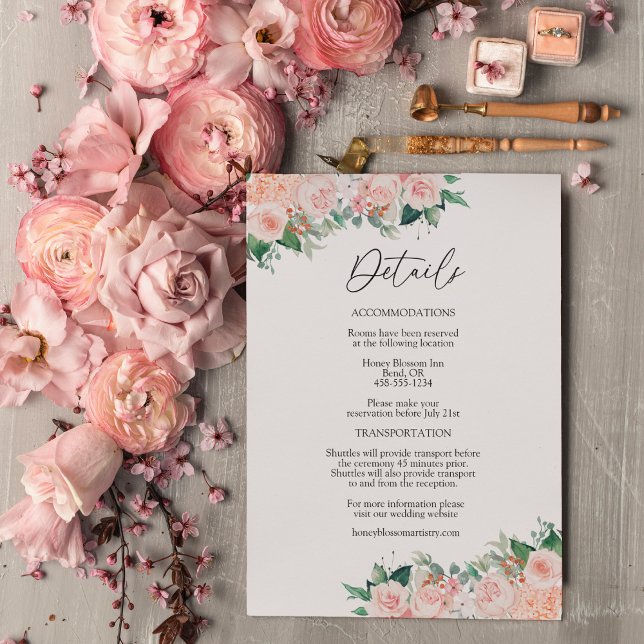 Blush Bloral Simple White Wedding Details Begleitkarte (Von Creator hochgeladen)