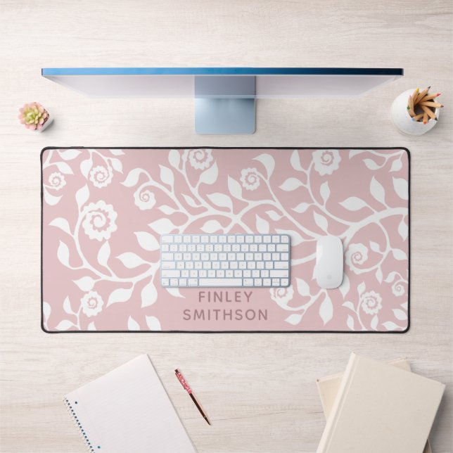Blush Bloral Swirl Template Elegant Klasse Stilvol Schreibtischunterlage (Büro 1)