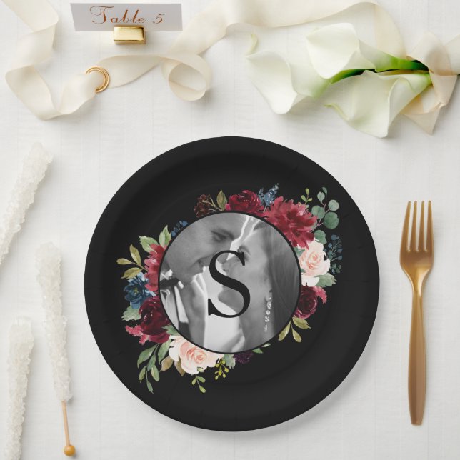 Blush Burgundy Foto Monogram Floral Wedding Pappteller (Hochzeit)