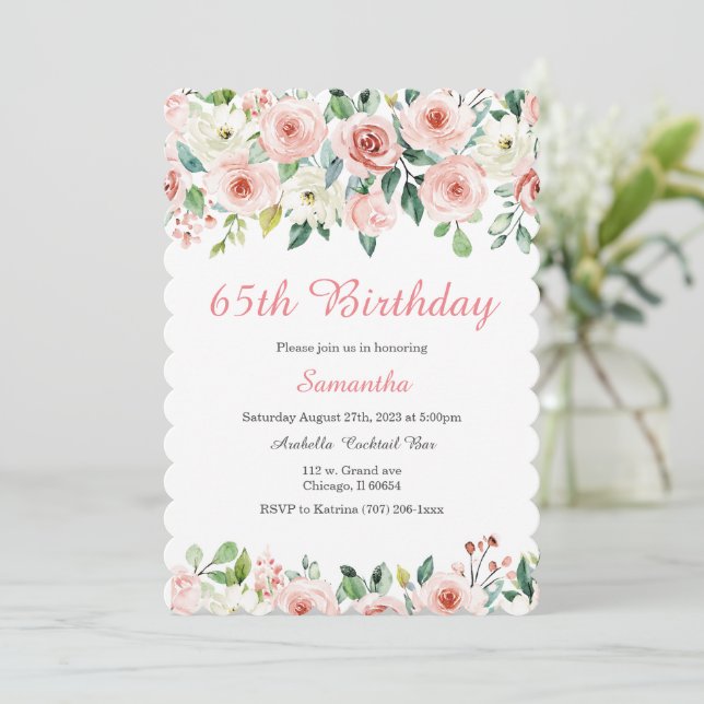 Blush Floral 65. Geburtstag Einladung (Stehend Vorderseite)