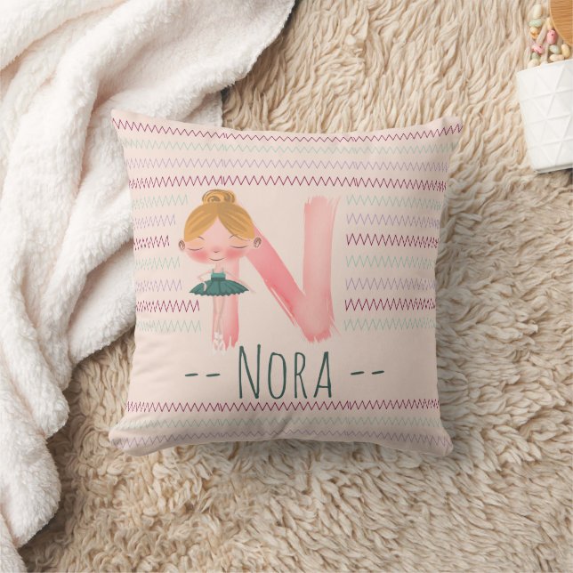 Blush Pink Ballerina Monogram N - Personalisiert A Kissen (Decke)