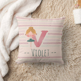 Blush Pink Ballerina Monogram V - Personalisierte Kissen