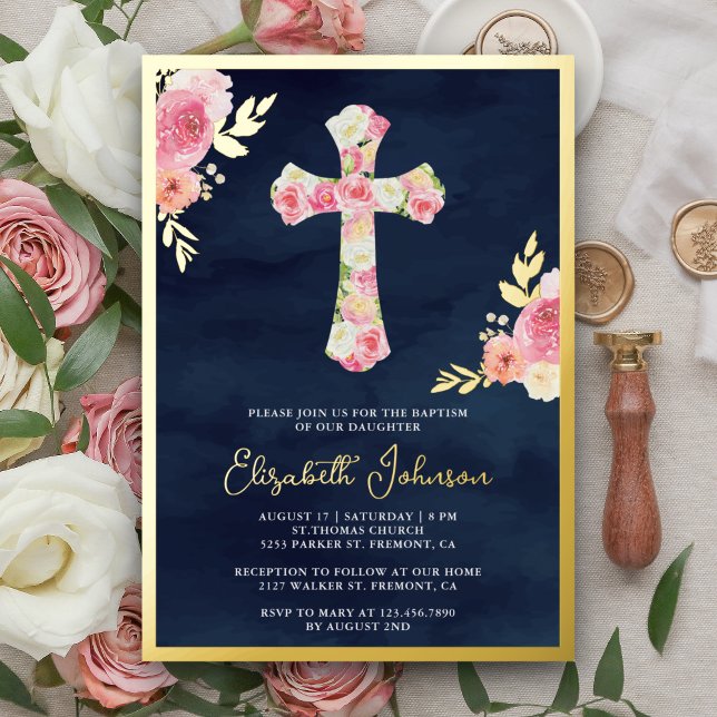 Blush Pink Bloral Navy Blue Taufen Gold Foil Folieneinladung (Von Creator hochgeladen)
