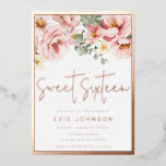 Blush Pink Blütencreme Sweet 16 Party Rose Gold Folieneinladung<br><div class="desc">Blush Pink Blütencreme Sweet 16 Party Rose Gold Foil Einladung Schöne elegante Watercolor Blume. Mit Real Rose Gold Foil Siehe Matching Collection in Niche und Nest Store</div>