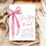 Blush Pink Bow Sie bindet das Brautparty des Knote Einladung<br><div class="desc">Ankündigen Sie die bevorstehende Feier mit Eleganz und Charme mit unserer Blush Pink Bow. Sie ist die Kopplung der Knot Bridal Dusche Einladung. Diese Einladung verströmt Raffinesse, die das Wesen eines fröhlichen Ereignisses erfassen. Die rot-rosa Farbpalette fügt eine Touch von Romantik hinzu, während der zarte Bogen die Bindung des Knotens...</div>