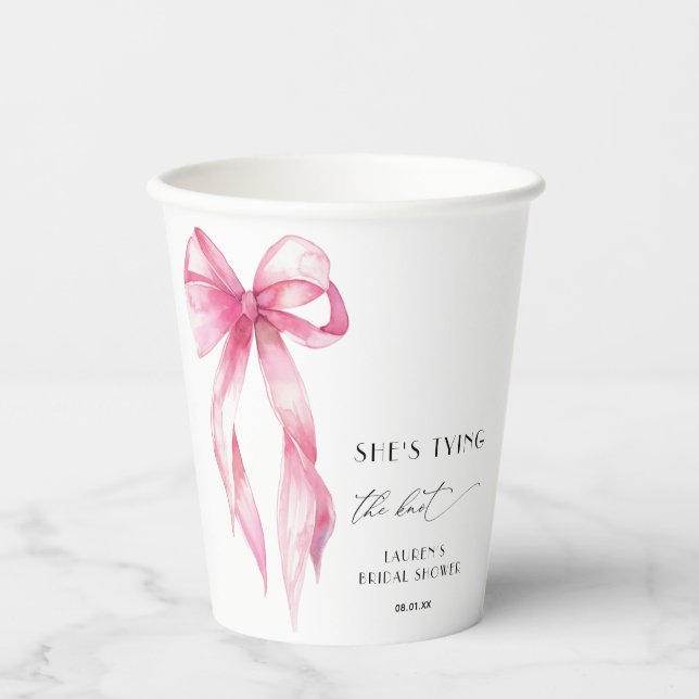 Blush Pink Bow verbindet das Brautparty des Knoten Pappbecher (Vorderseite)