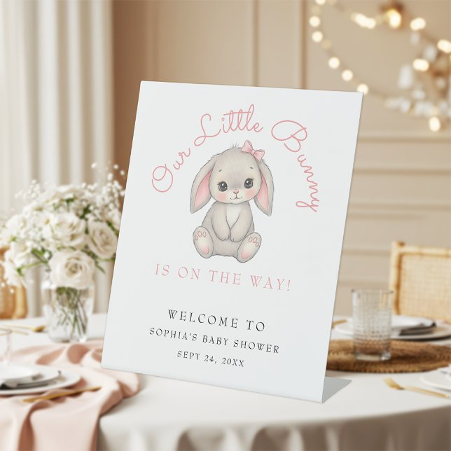Blush Pink Bunny Girl Baby Shower Welcome  Sockelschild (Von Creator hochgeladen)