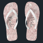 Blush Pink Diamond gepolstertes Glam Wedding Bride Flip Flops<br><div class="desc">Personalisieren Sie diese rot rosa Diamant gekleideten Glam und trendige Brautflip Flops. Wir haben sie auch in Trauzeugin und Bridesmaid.</div>