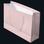 Blush Pink Einfache Schreibbezeichnung Bridesmaid Große Geschenktüte<br><div class="desc">Blush Pink Einfaches Skriptname Bridesmaid Große Geschenktasche</div>