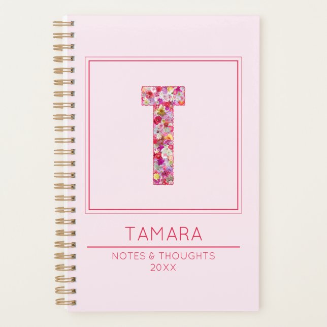 Blush Pink Floral Monogrammed Name Letter T Planer (Vorderseite)