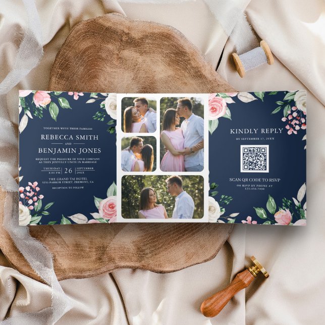 Blush Pink Floral QR Code Navy Blue Wedding Dreifach Gefaltete Einladung (Von Creator hochgeladen)