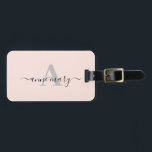 Blush Pink Individuelle Name Monogram Gift Gefalle Gepäckanhänger<br><div class="desc">Drucken mit rot rosa Hintergrund und schwarzem Text,  können Sie nach Belieben anpassen!</div>