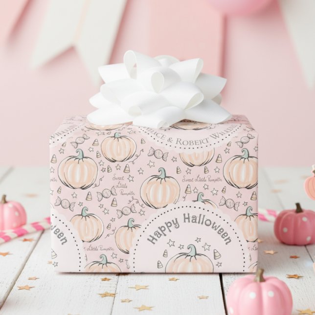 Blush Pink Little Pumpkin Baby Halloween Geschenkpapier (Adorable Pink Kids Halloween Wrapping Paper. Cute Pumpkins, Candy & "Sweet Little Pumpkin Pattern)