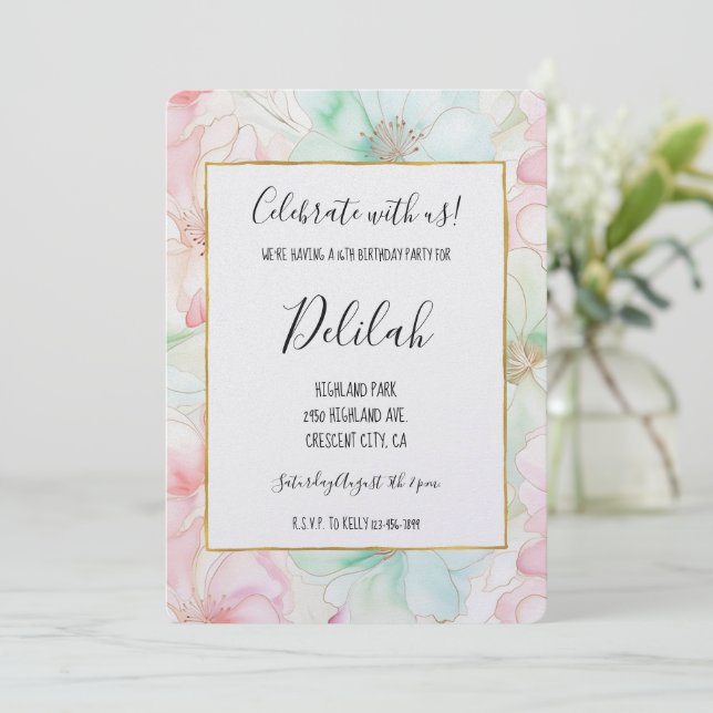 Blush Pink Mint Flowers Birthday Einladung (Stehend Vorderseite)