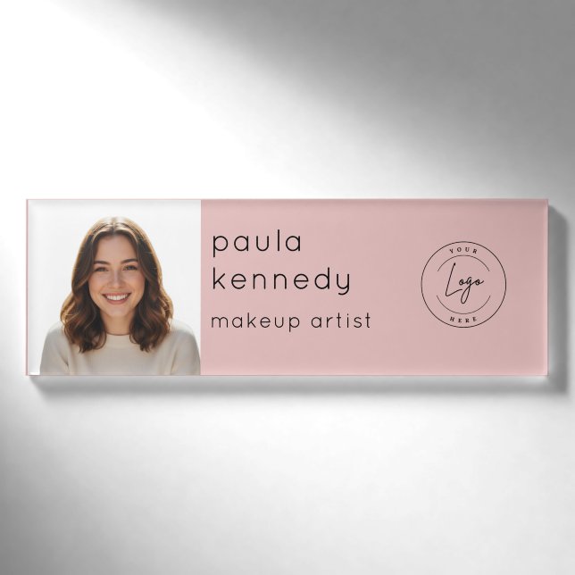 Blush Pink Modern Logo Photo Makeup Namenschild (Vorderseite)