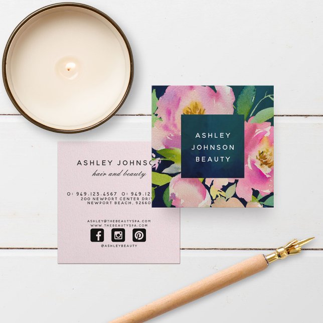 BLUSH PINK & NAVY Watercolor Floral Bouquet Quadratische Visitenkarte (Von Creator hochgeladen)