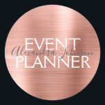 Blush Pink - Rose Gold Foil Event Planner Siegel Runder Aufkleber<br><div class="desc">Blush Pink - Rose Gold Foil Event Planner Umschlag oder Geschenkpaket Siegel. Der Name und der Beruf des Unternehmens können geändert werden,  um für jede Art von Unternehmen verwendet zu werden. Bitte kontaktieren Sie den Designer,  um weitere passende Artikel zu erhalten.</div>