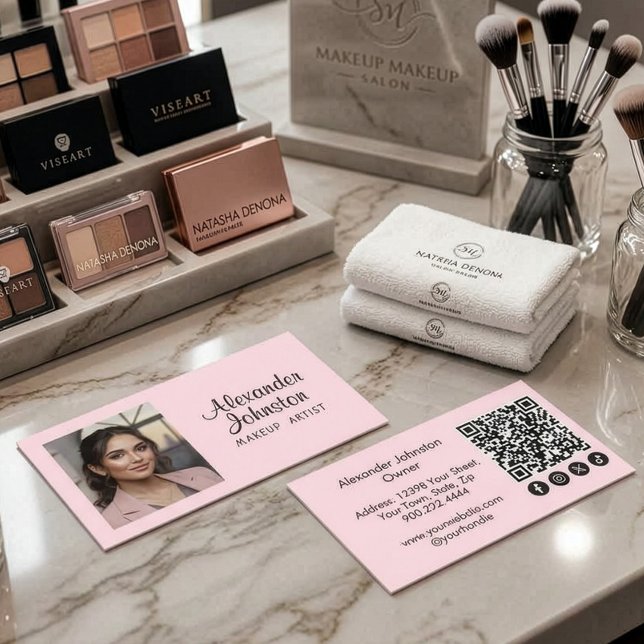 Blush Pink Script Social Icon QR Code Photo Makeup Visitenkarte (Pink Black Script Makup QR Photo Business Card)