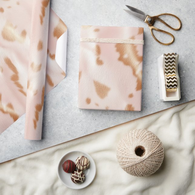 Blush Pink Tan Südwest Imitats Cowgirl Cowhide Geschenkpapier (Kunsthandwerk)