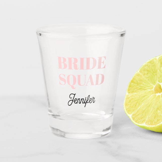 Blush Pink Wedding Bride Squad Personalized Schnapsglas (Vorderseite)