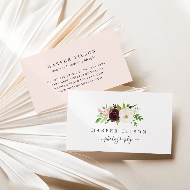 Blush Romance Floral Logo Visitenkarte (Von Creator hochgeladen)