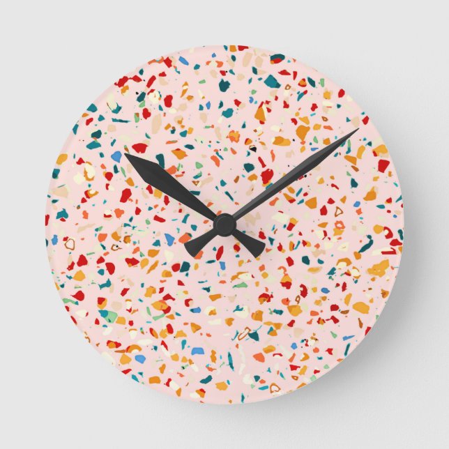 Blush Terrazzo | Pink Eclectic Speckles | Abstract Runde Wanduhr (Vorderseite)