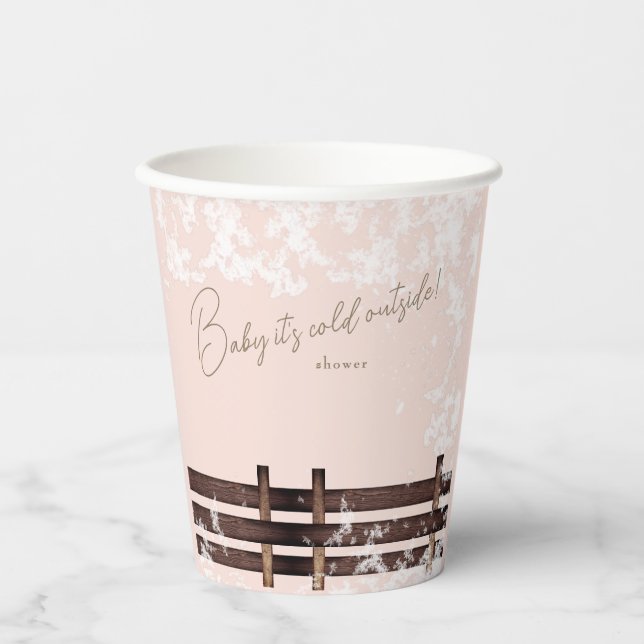 Blush Woodland Baby ist kalt draußen Pappbecher (Vorderseite)