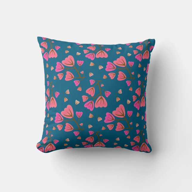 Blushing Petals Floral Throw Pillow Kissen (Vorderseite)