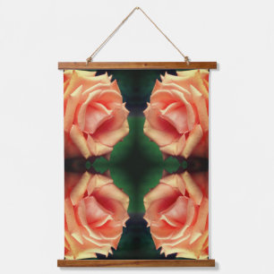 Blutdruckschmerzen Rose Abstrakt Wandteppich Mit Holzrahmen