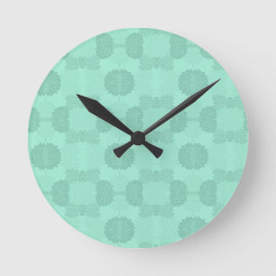 Blütenblätter in Minze Runde Wanduhr
