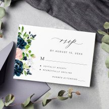 Blütenhochzeit in Navy und Rosa