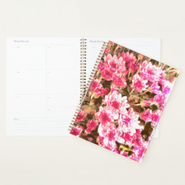 Blütenmuster in Rosa – Sanftes botanisches Design Planer
