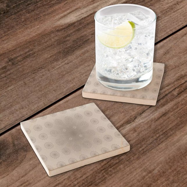 Blütentextilien am Sandstrand gemusterte Kunst Steinuntersetzer (Von Creator hochgeladen)