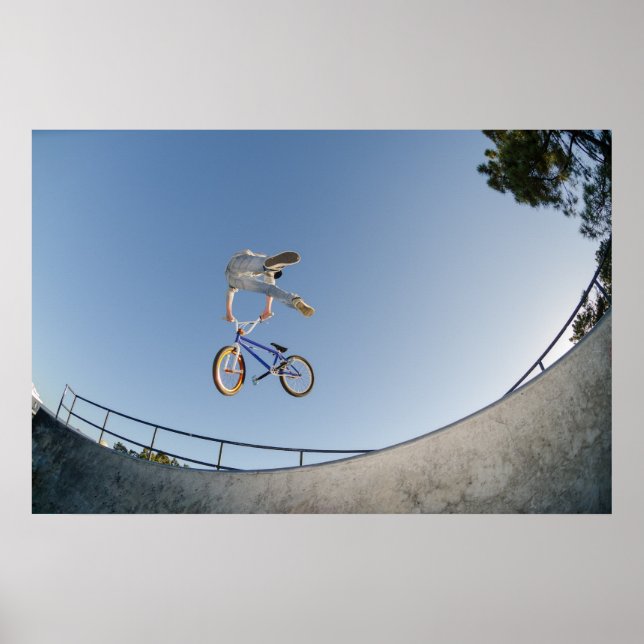 BMX Bike Stunt Schwanz Peitsche Poster (Vorne)