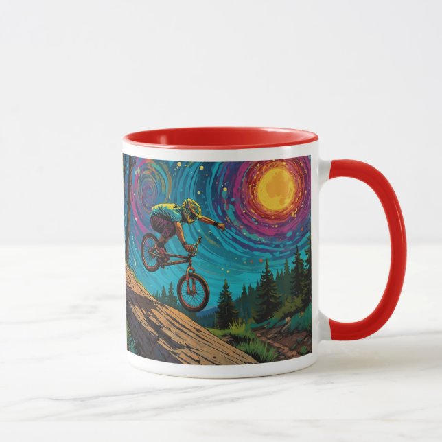 BMX Reiter auf der Berghänge Tasse (Rechts)
