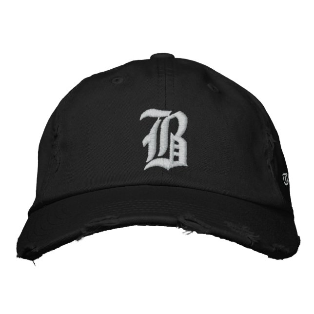 Bnice Hat Bestickte Baseballkappe (Vorderseite)