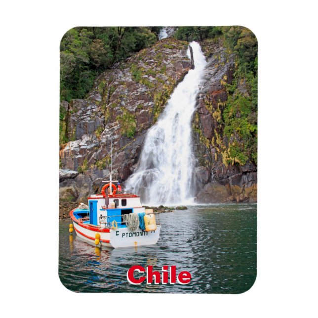 Boat & waterfall, Chile Magnet (Vertikal)