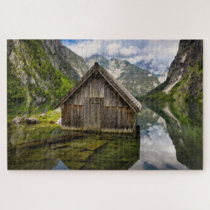 Boathouse im Obersee in den Alpen in Deutschland