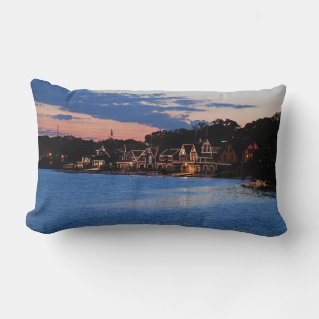 Boathouse Row dusk Lendenkissen (Vorderseite)
