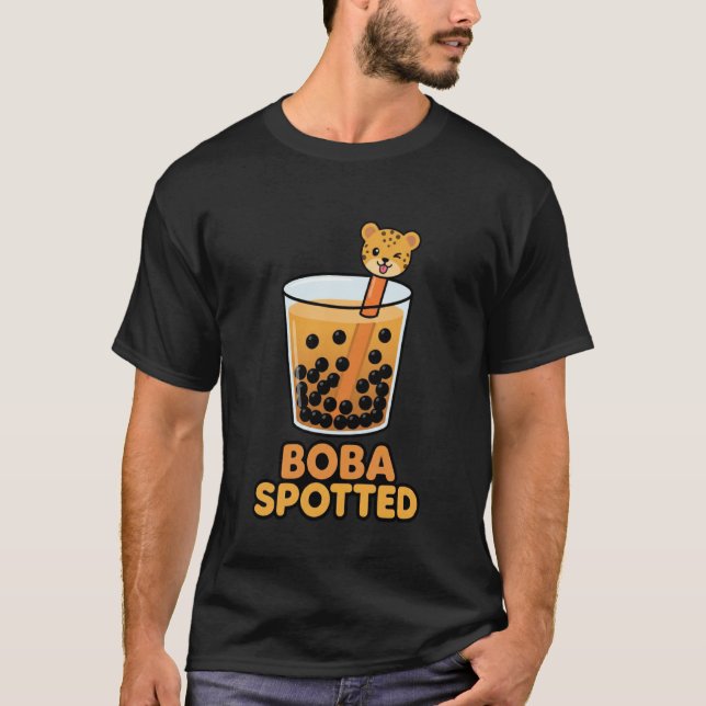 Boba Spotted Cute Winking Leopard Bubble Tea Straw T-Shirt (Vorderseite)