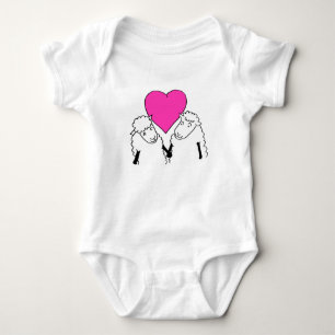 Body Agneaux de caricature mignonnes coeur d'amour